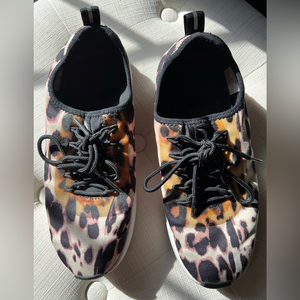 Jessica Simpson‎ JA-FARAHH Women Walking Shoes Leopard Jersey Dot 6 M